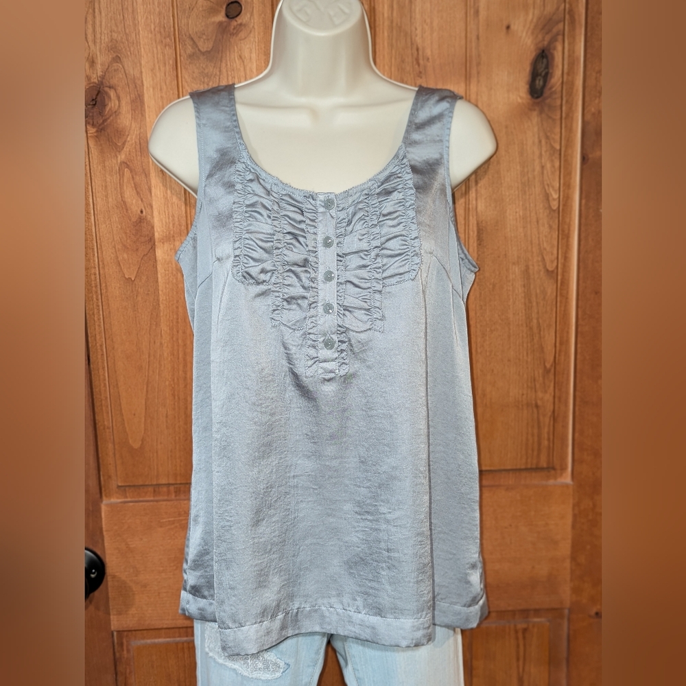 Eddie Bauer‎ Light Gray Ruffled Tank Top